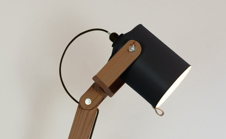crop=color&color=negro&acabado-de-madera=cafe&color-de-cable=negro|33272a1dcb4bb191cfee3da57e15d6b3