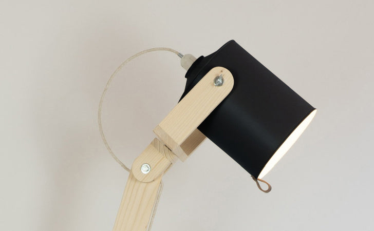 crop=color&color=negro&acabado-de-madera=natural&color-de-cable=beige|1ad5973a467fcd12eefad14c9f25dfd9