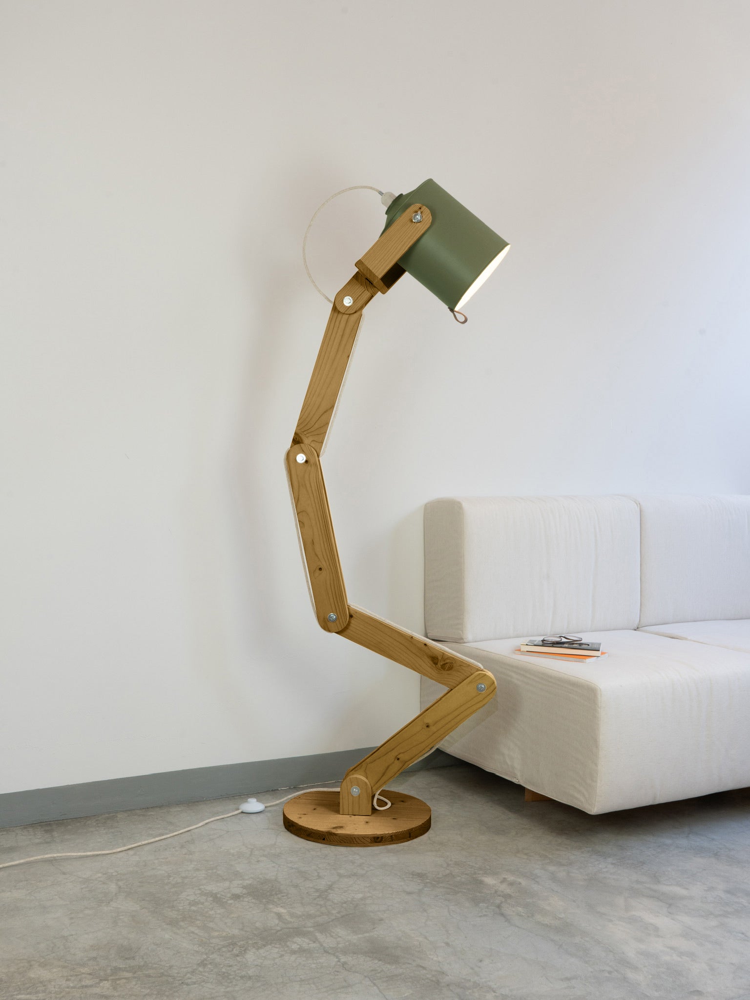 color=verde-comarca&acabado-de-madera=caramelo&color-de-cable=beige|3b703010fe3b9a92bce527695d1368f3