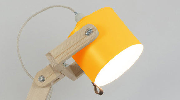 crop=color&color=amarillo-yema&acabado-de-madera=natural&color-de-cable=beige|fe8c8e43d11210c44f64095b3f9d5ef3