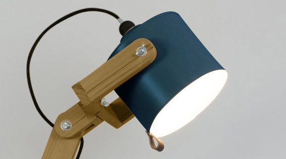 crop=color&color=azul-oscuro&acabado-de-madera=caramelo&color-de-cable=negro|32bc980ebed9f56370b97ab759c4736e