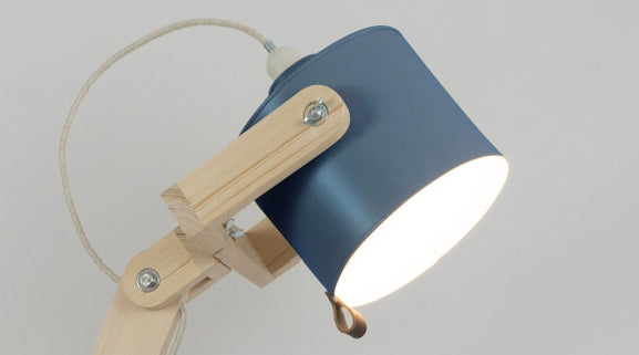 crop=color&color=gris-azulado&acabado-de-madera=natural&color-de-cable=beige|10bd80ac375c86451ac5ea046dfaf15c