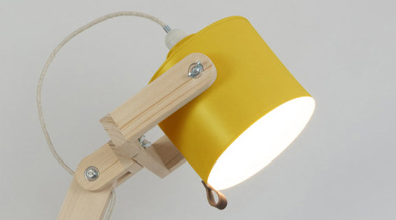 crop=color&color=mostaza&acabado-de-madera=natural&color-de-cable=beige|40739a0549203769731129f8cb5b8e43