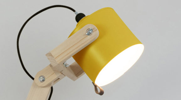 crop=color&color=mostaza&acabado-de-madera=natural&color-de-cable=negro|710e2e0fd328414835755c8ba6691ab7
