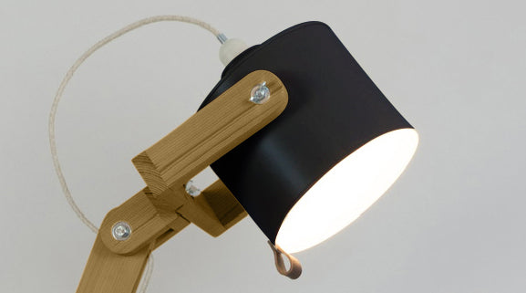 crop=color&color=negro&acabado-de-madera=caramelo&color-de-cable=beige|b3b4df4f3af1dbd472aefba8efac43c5