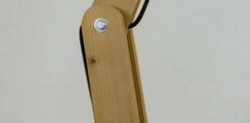 crop=acabado-de-madera&color=negro&acabado-de-madera=caramelo&color-de-cable=negro|d4b8bd2fd33b7b2c6a4669ae5eab1718