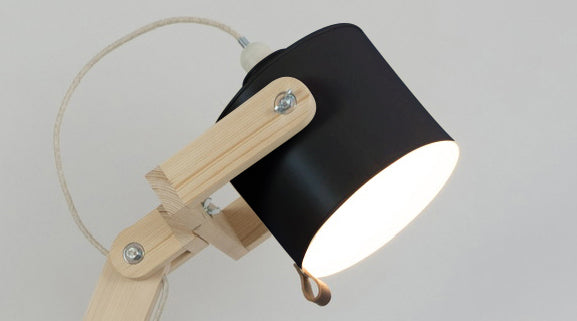 crop=color&color=negro&acabado-de-madera=natural&color-de-cable=beige|1ad5973a467fcd12eefad14c9f25dfd9