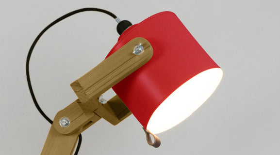 crop=color&color=rojo-claro&acabado-de-madera=caramelo&color-de-cable=negro|8622690766dcc2e8e56cc87d84a99b4b
