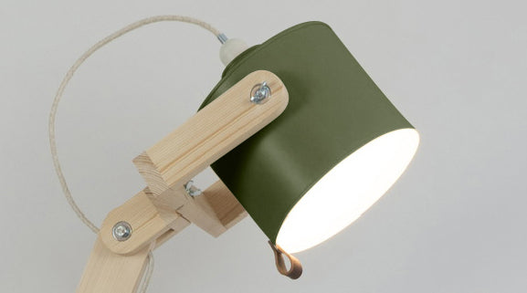 crop=color&color=verde-comarca&acabado-de-madera=natural&color-de-cable=beige|7dc579486878521ca318b840b32448b1