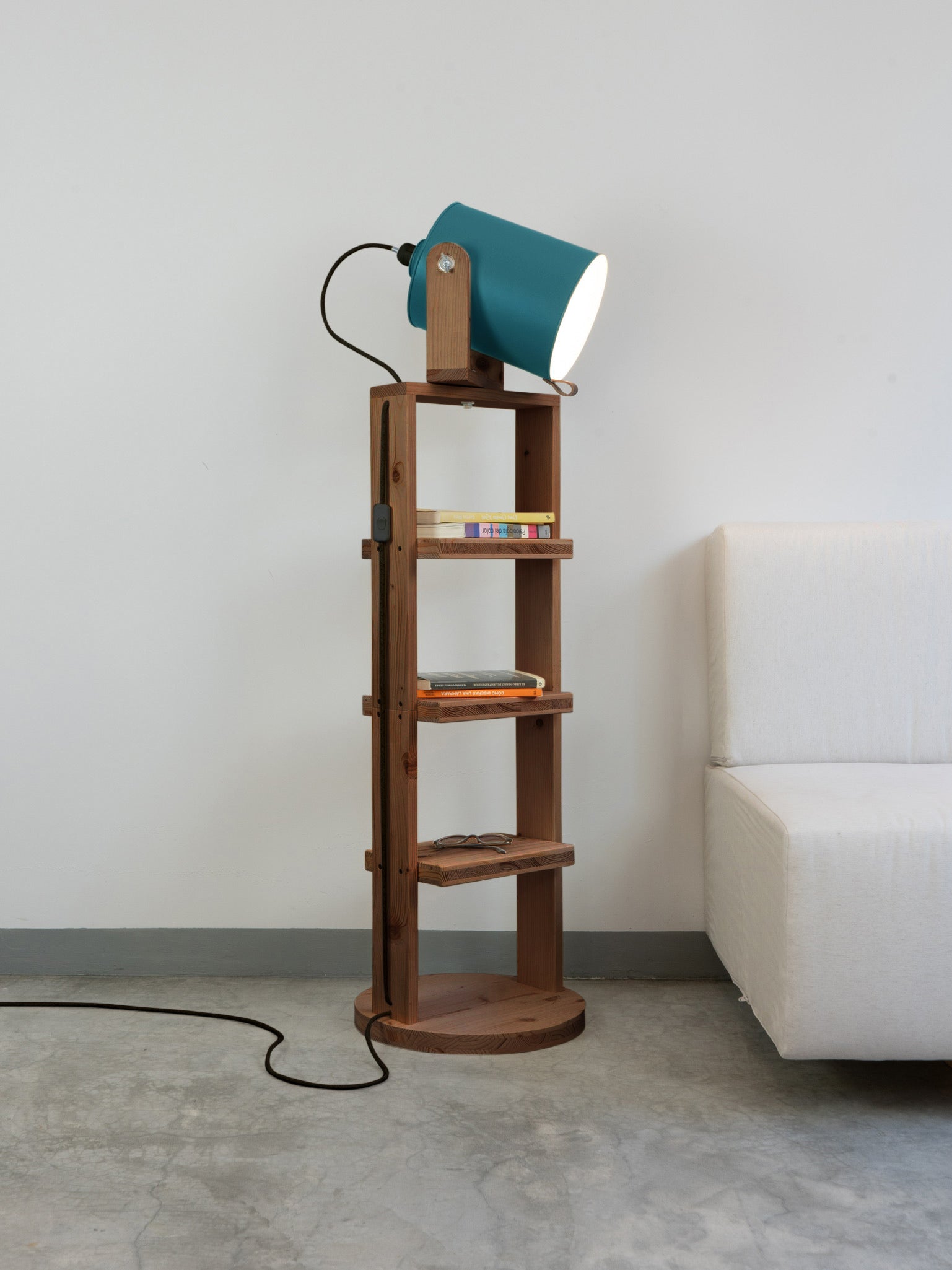 color=azul-gloria&acabado-de-madera=cafe&color-de-cable=negro|c6baaff59f562c65400833121d8eae37