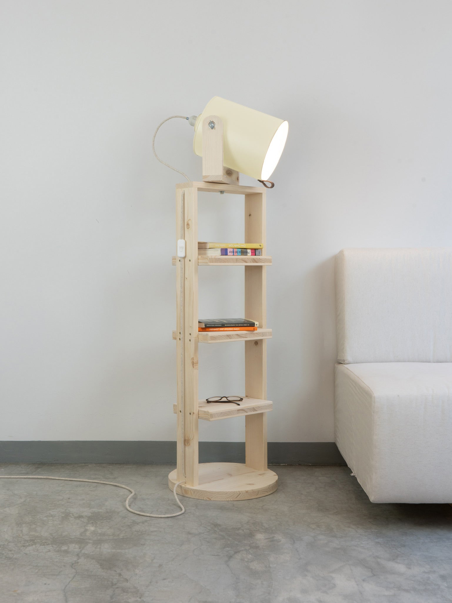 color=blanco-hueso&acabado-de-madera=natural&color-de-cable=beige|71408bb3a7d104f6f4c37a01617a396e