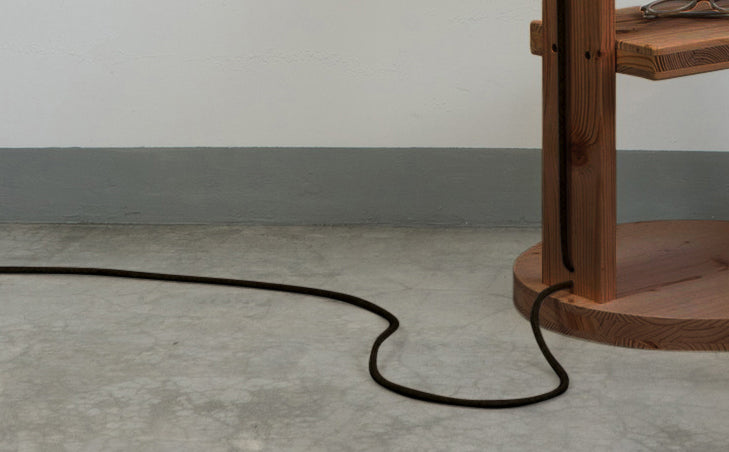 crop=color-de-cable&color=gris-antracita&acabado-de-madera=cafe&color-de-cable=negro|f76ed33cd662561db3f1598a7544288f