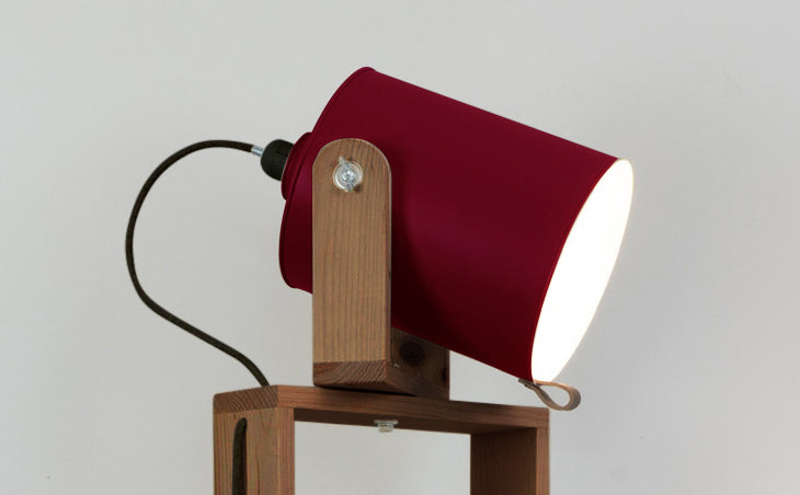 crop=color&color=rojo-vino&acabado-de-madera=cafe&color-de-cable=negro|3f6780cbf35bcfd0e5fc05b910bd4998