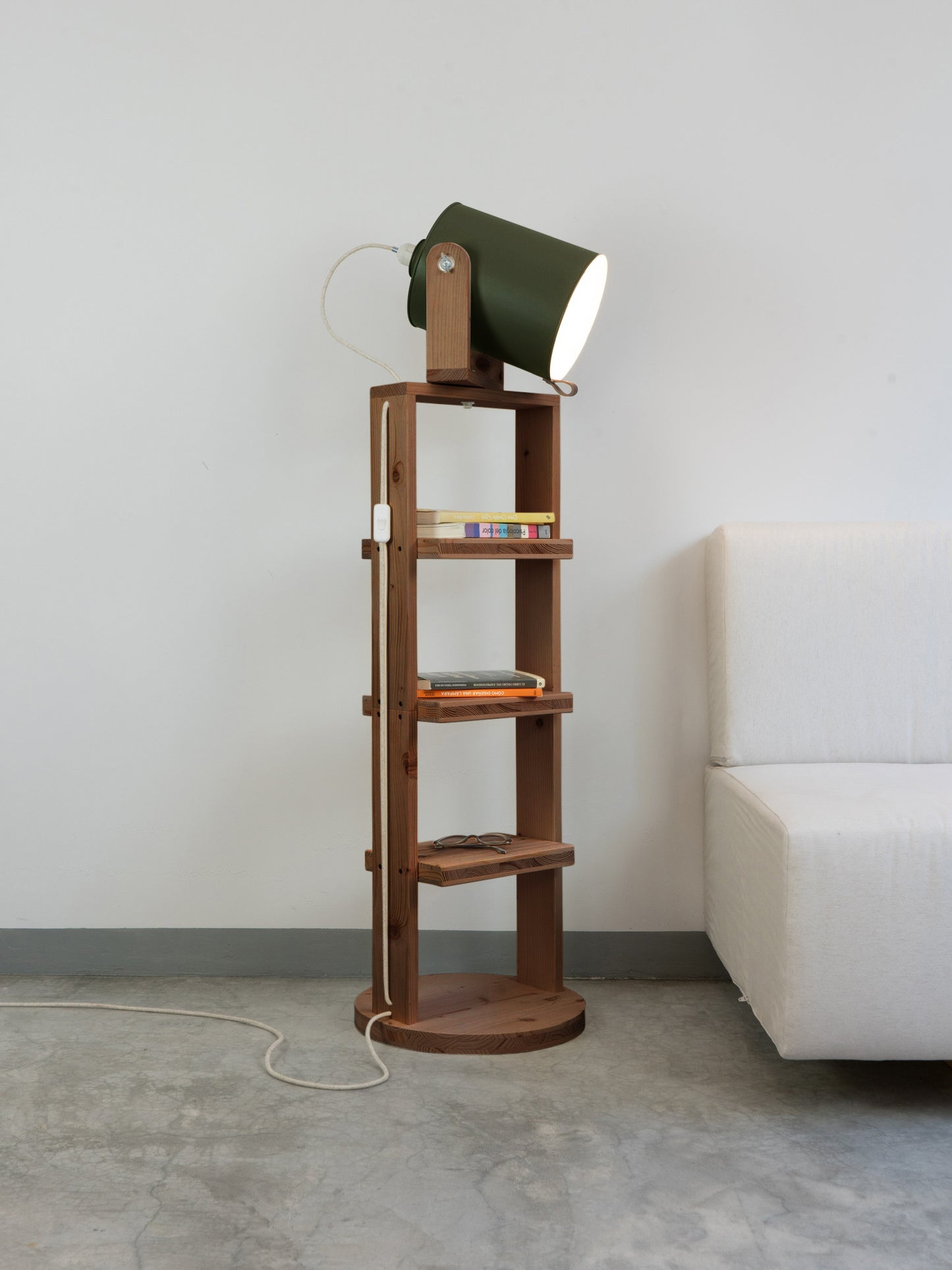 color=verde-borneo&acabado-de-madera=cafe&color-de-cable=beige|f9cb87a5e8718eb3028724c17952ceaf