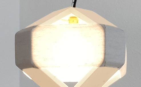 crop=acabado-de-madera&tamano=m&color=beige&acabado-de-madera=natural&color-de-cable=negro|2d9840d439d33cf3cfa2140b02b6ab4a