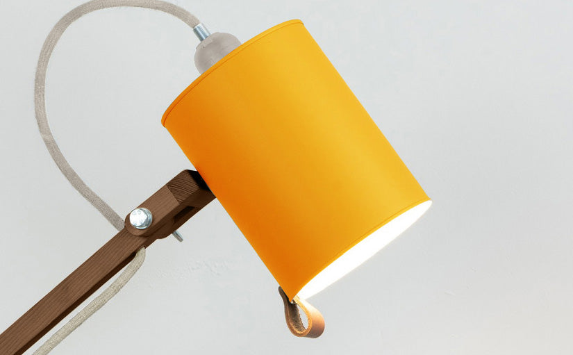 crop=color&color=amarillo-yema&acabado-de-madera=cafe&color-de-cable=beige|6e91dcd2df29beaf63f0d700377c5e71