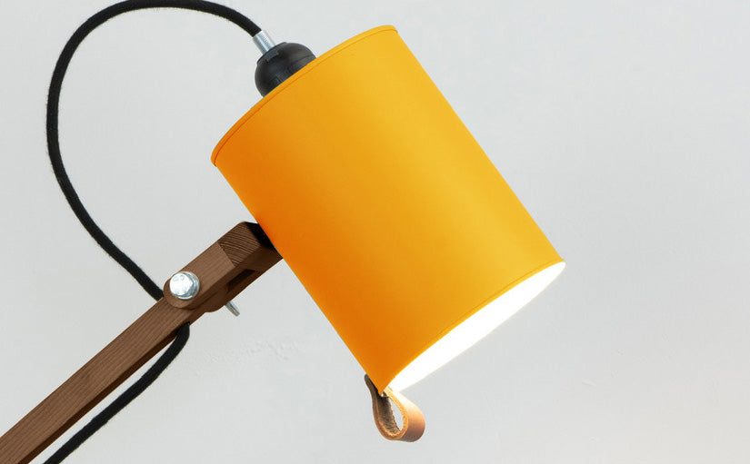crop=color&color=amarillo-yema&acabado-de-madera=cafe&color-de-cable=negro|7416e411a71cfafdf458540a53a3b0ca