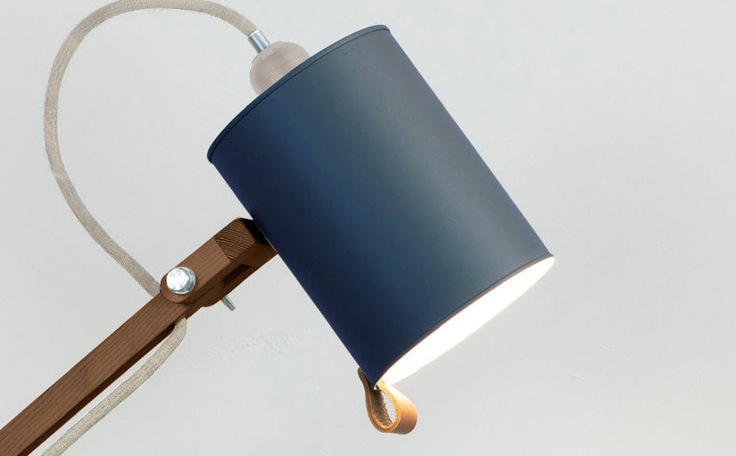 crop=color&color=azul-oscuro&acabado-de-madera=cafe&color-de-cable=beige|ba72d820a409deb8d5699db84b0db8ec