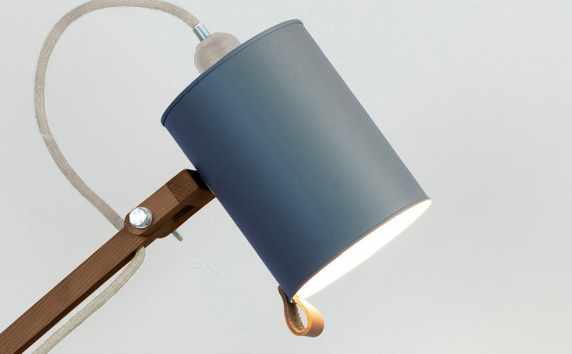 crop=color&color=gris-azulado&acabado-de-madera=cafe&color-de-cable=beige|c4091295209b6f8111c7b137ba7bde39