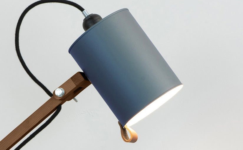 crop=color&color=gris-azulado&acabado-de-madera=cafe&color-de-cable=negro|f8c6691b3c65c268d0fc0390d9dcd7d6