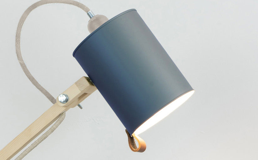 crop=color&color=gris-azulado&acabado-de-madera=natural&color-de-cable=beige|10bd80ac375c86451ac5ea046dfaf15c