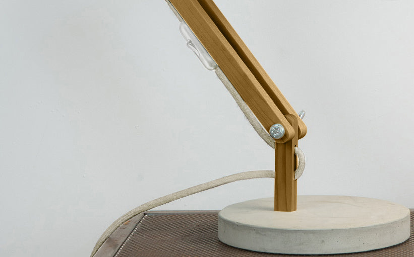 crop=color-de-cable&color=gris-koala&acabado-de-madera=caramelo&color-de-cable=beige|d478b14177e684baa25219733fd4a05c