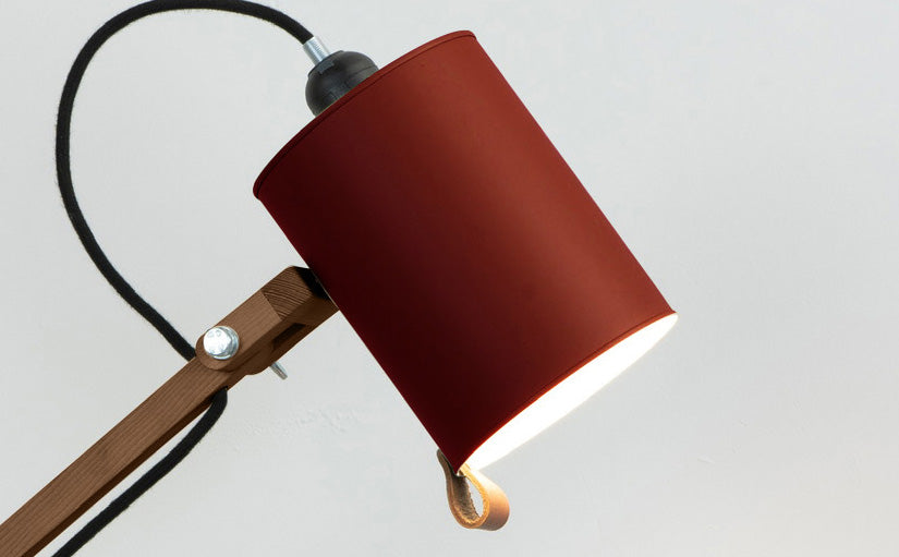 crop=color&color=rojo-vino&acabado-de-madera=cafe&color-de-cable=negro|3f6780cbf35bcfd0e5fc05b910bd4998