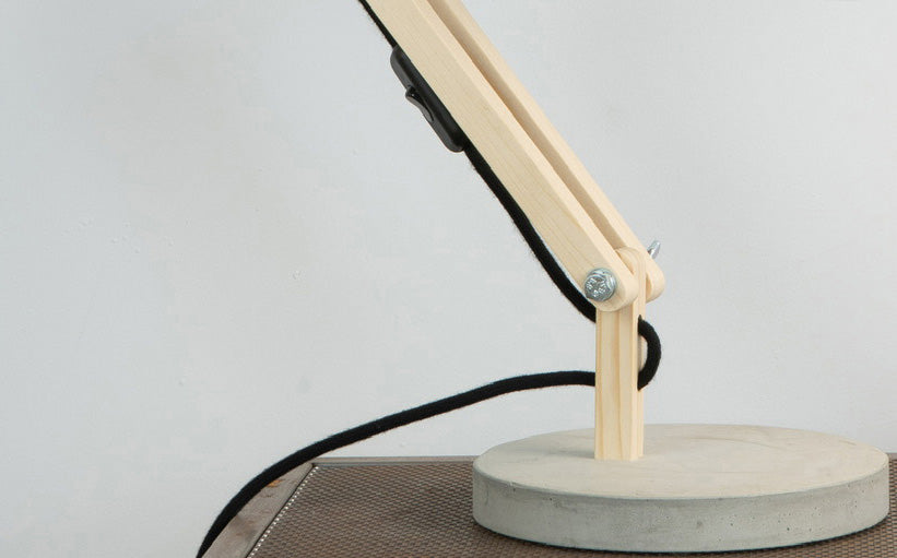 crop=color-de-cable&color=rojo-vino&acabado-de-madera=natural&color-de-cable=negro|1b5ae154eebb8020c81e45da672de1a6