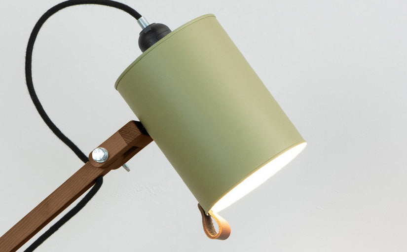 crop=color&color=verde-bonsai&acabado-de-madera=cafe&color-de-cable=negro|1ad252f80bfef6f4b269b19a81fc709a