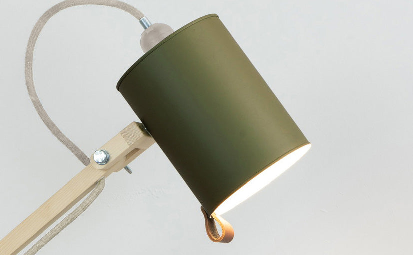 crop=color&color=verde-comarca&acabado-de-madera=natural&color-de-cable=beige|7dc579486878521ca318b840b32448b1
