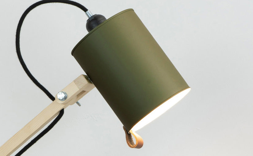 crop=color&color=verde-comarca&acabado-de-madera=natural&color-de-cable=negro|c3e3b9f11549bb5ecd61e376a2a51573