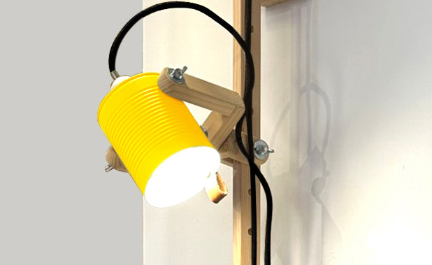 crop=color&color=amarillo-claro&acabado-de-madera=natural&color-de-cable=negro|5a3f543961472e6d03bdbcd36f15920f
