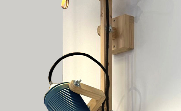 crop=acabado-de-madera&color=azul-oscuro&acabado-de-madera=natural&color-de-cable=negro|59262782e44c842402a56d557b1959c3