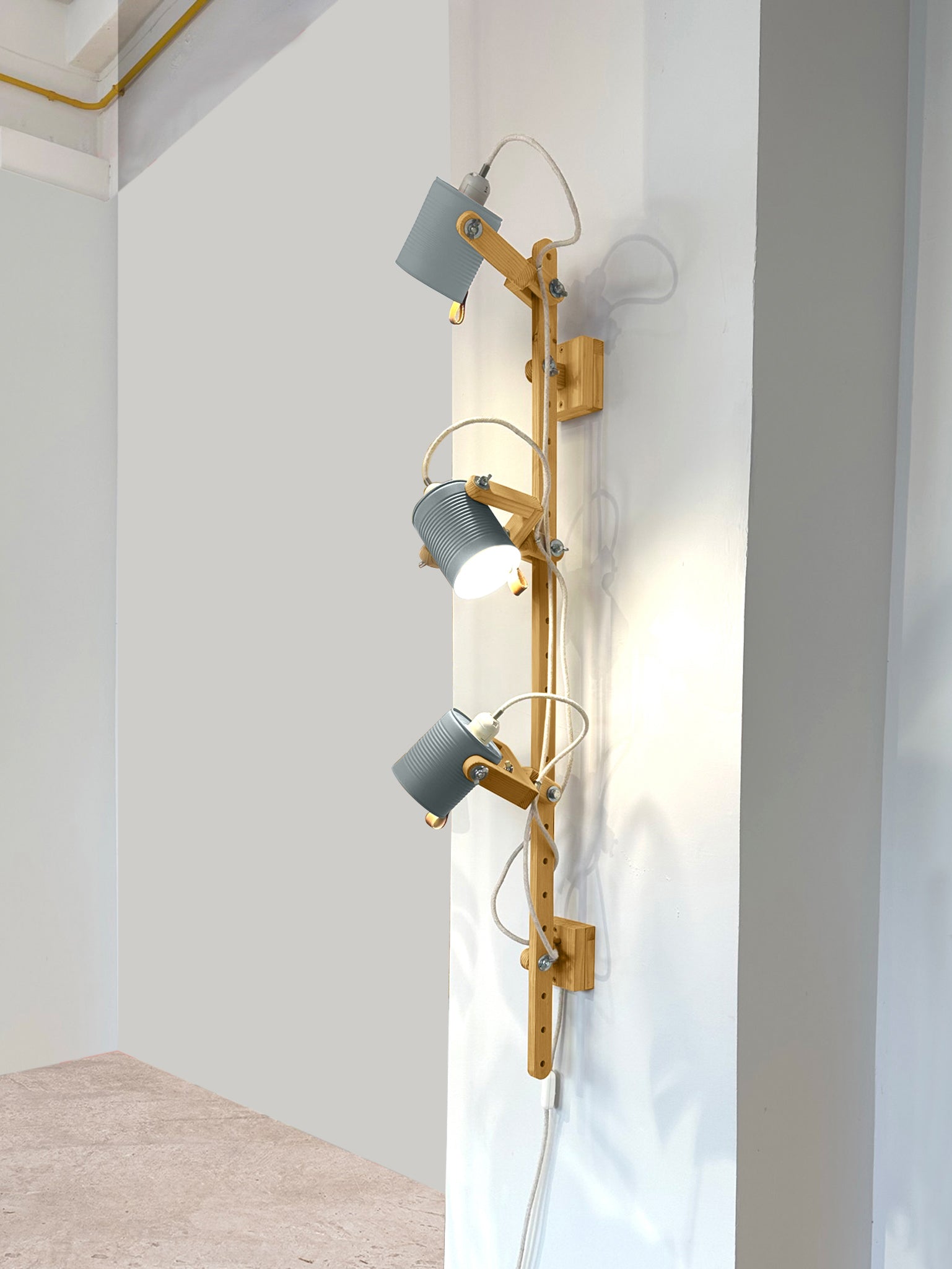 color=gris-perla&acabado-de-madera=caramelo&color-de-cable=beige|b784cb9c688d5a80b21baf1893612bc5