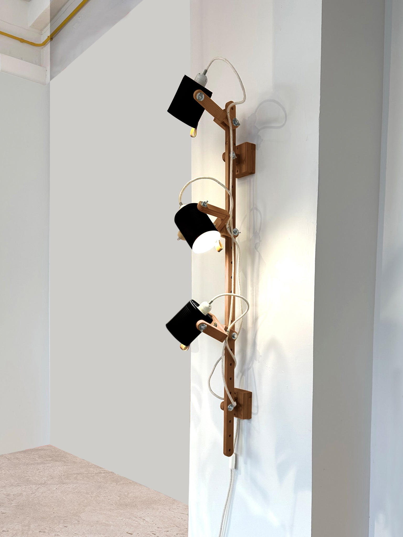 color=negro&acabado-de-madera=cafe&color-de-cable=beige|ed454b23c1ea1c53e559dfb5f6bae71e