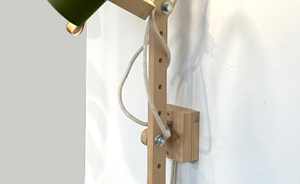 crop=color-de-cable&color=verde-comarca&acabado-de-madera=natural&color-de-cable=beige|7dc579486878521ca318b840b32448b1