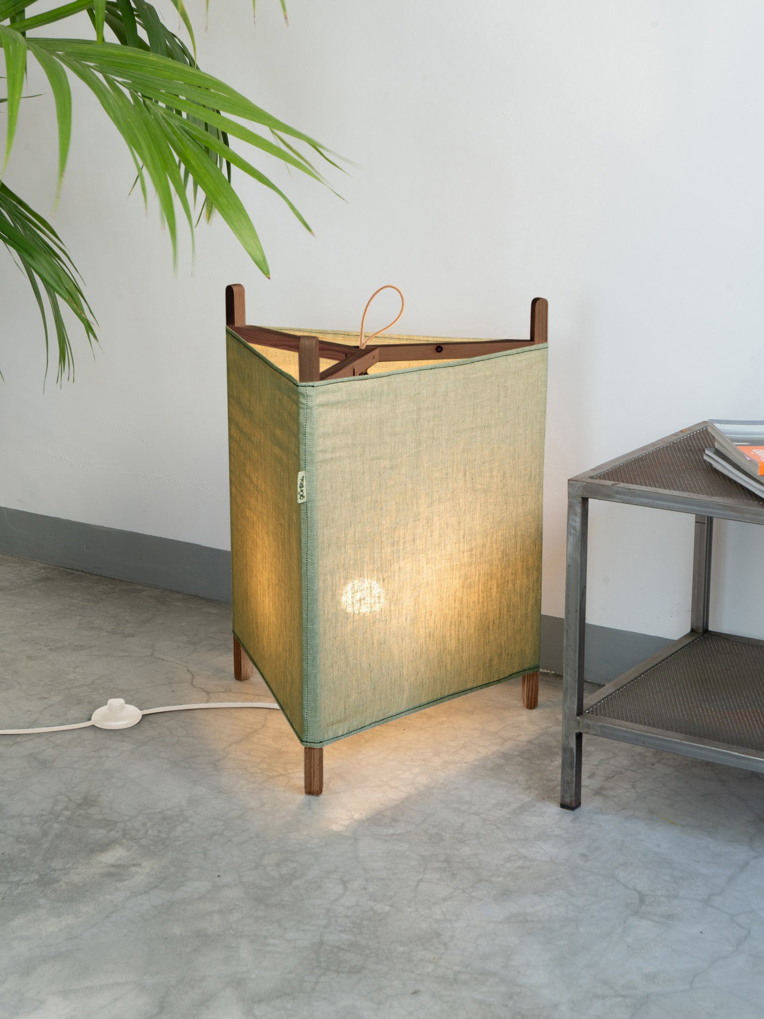 tamano=l&color=verde&acabado-de-madera=cafe&color-de-cable=beige|ac23a3fb661f2044413701e944206cf3