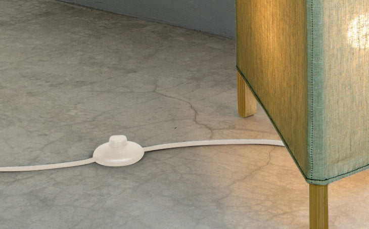 crop=color-de-cable&tamano=l&color=verde&acabado-de-madera=caramelo&color-de-cable=beige|a0fd1e10b9dae49f6d6a43c049746860