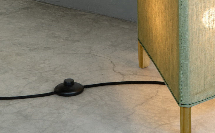 crop=color-de-cable&tamano=l&color=verde&acabado-de-madera=caramelo&color-de-cable=negro|aeed6fd5516291d89ba41b24ac2a0b45