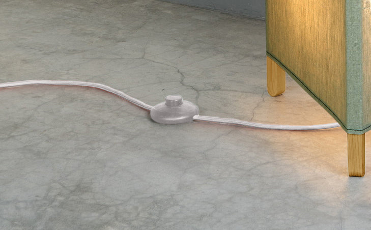 crop=color-de-cable&tamano=m&color=verde&acabado-de-madera=caramelo&color-de-cable=beige|01a6690f793d95f790d7d93e5191eabb