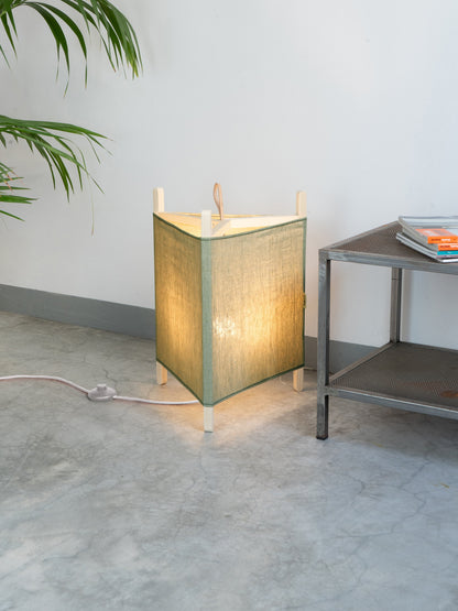 tamano=m&color=verde&acabado-de-madera=natural&color-de-cable=beige|ed1fb8cfd77ddece2d9637a3185599e1
