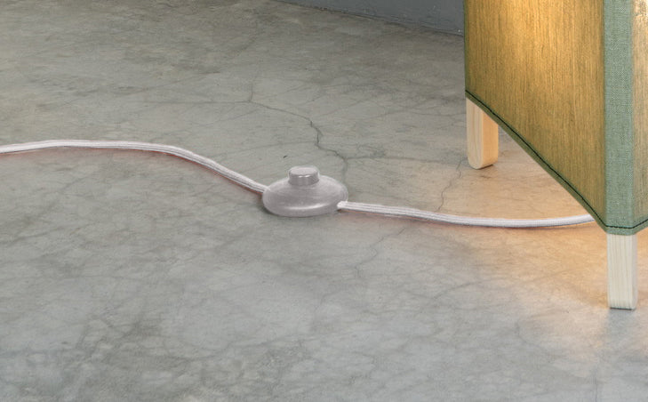 crop=color-de-cable&tamano=m&color=verde&acabado-de-madera=natural&color-de-cable=beige|ed1fb8cfd77ddece2d9637a3185599e1