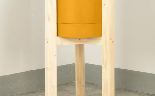 crop=acabado-de-madera&tamano=m&color=amarillo-yema&acabado-de-madera=natural|bf8d2820f29a6f53f5ea225fa1361092