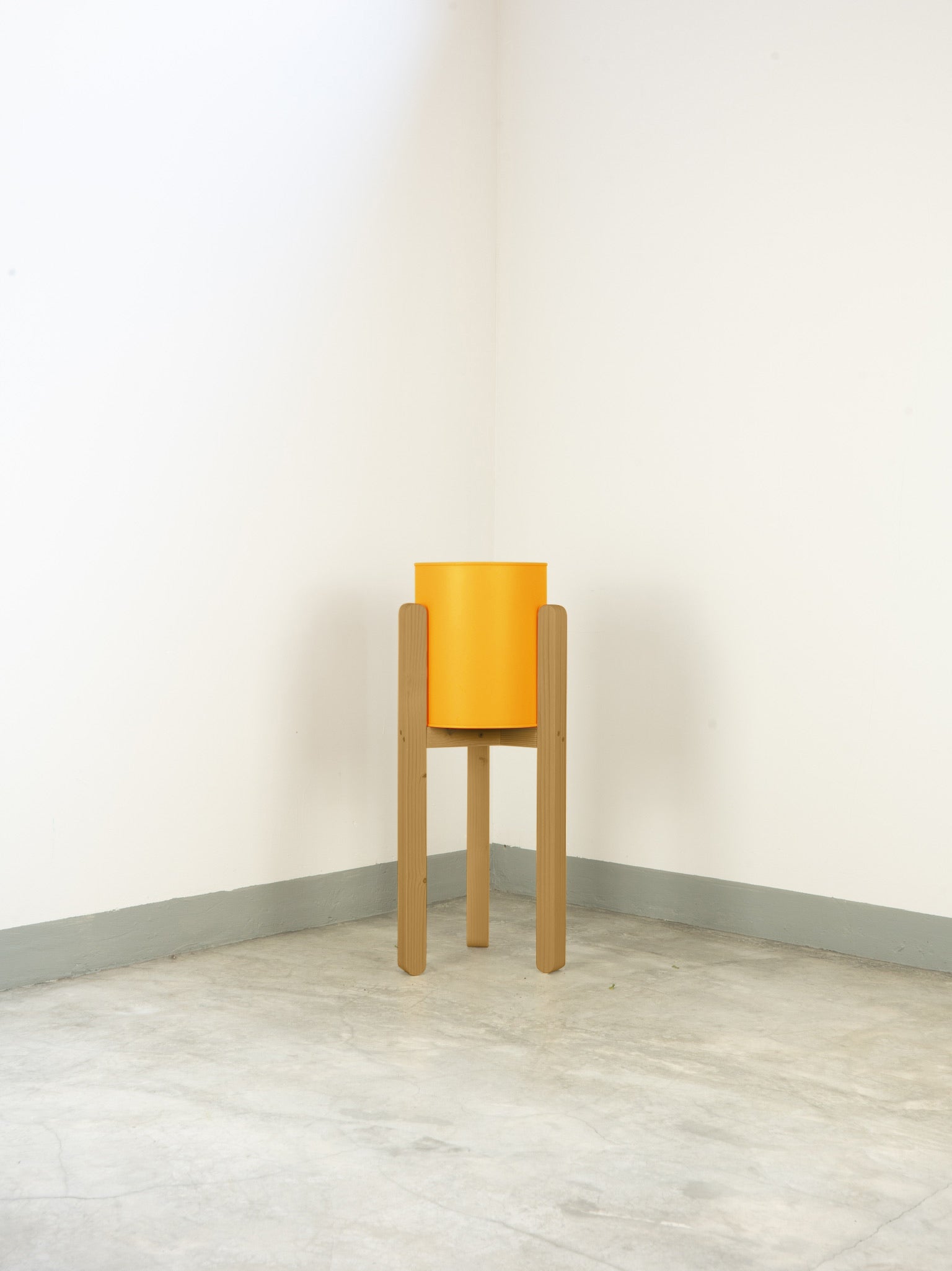 tamano=l&color=amarillo-yema&acabado-de-madera=caramelo|772c82a58ccd9c0b098fb9e1b8084e56