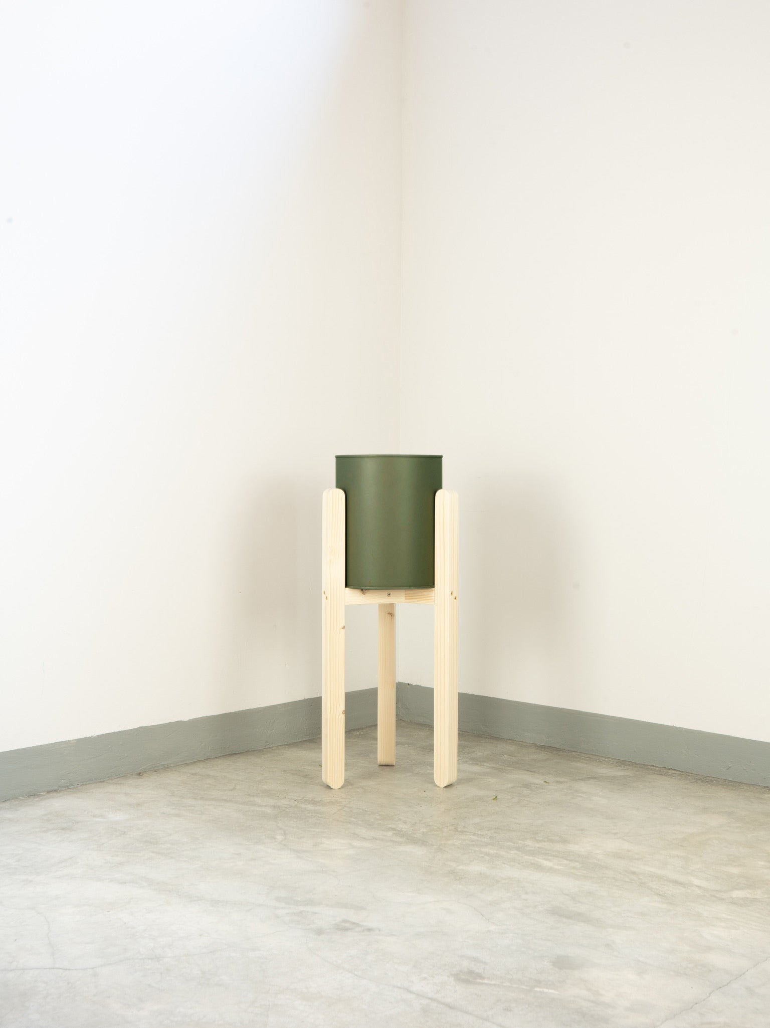 tamano=l&color=verde-comarca&acabado-de-madera=natural|b41e3ca34692d79f22aa06a0bae5a5b9