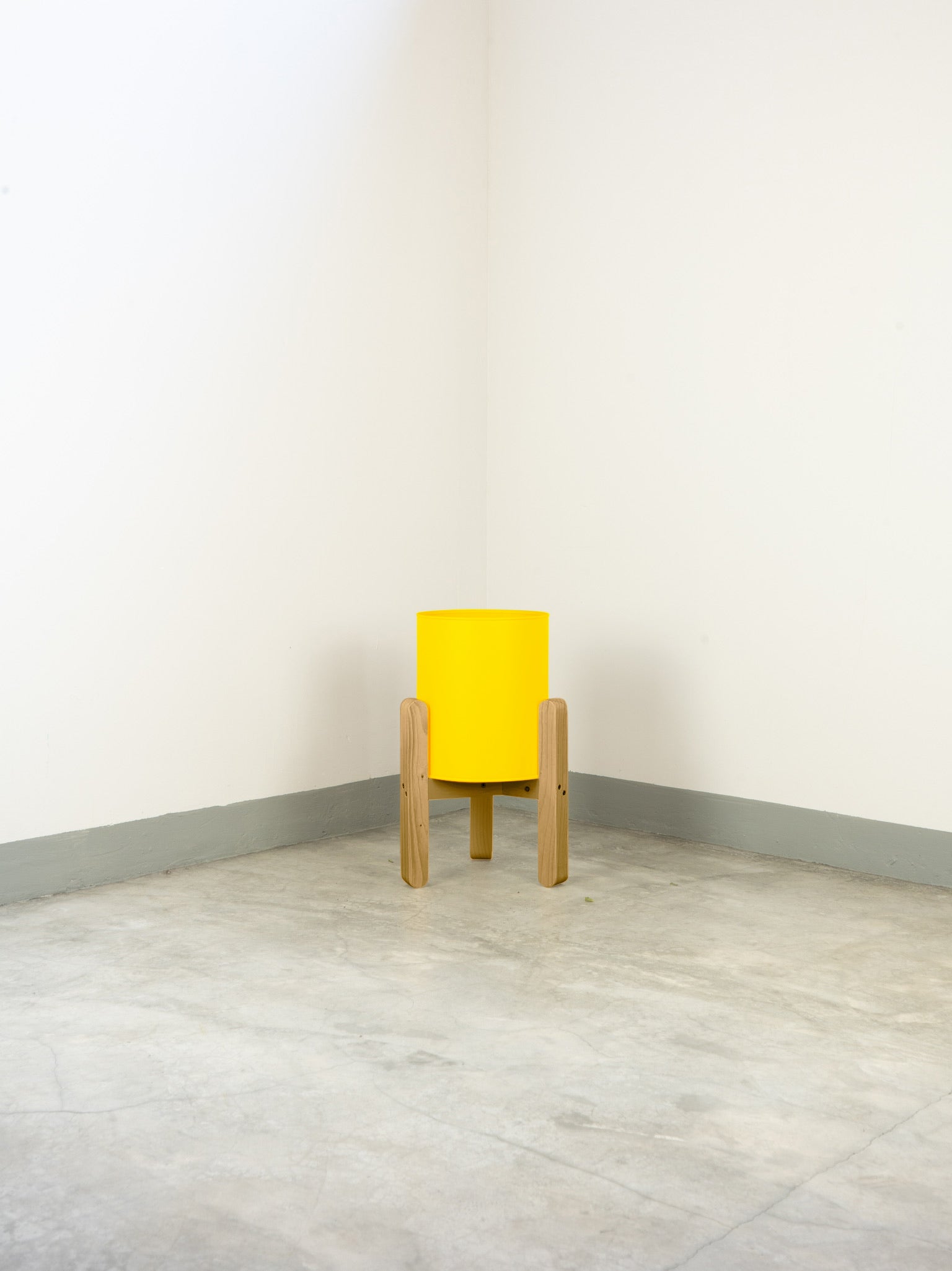 tamano=xs&color=amarillo-claro&acabado-de-madera=caramelo|39f6ee09ff7f958ed17b01e47e5c8ff9