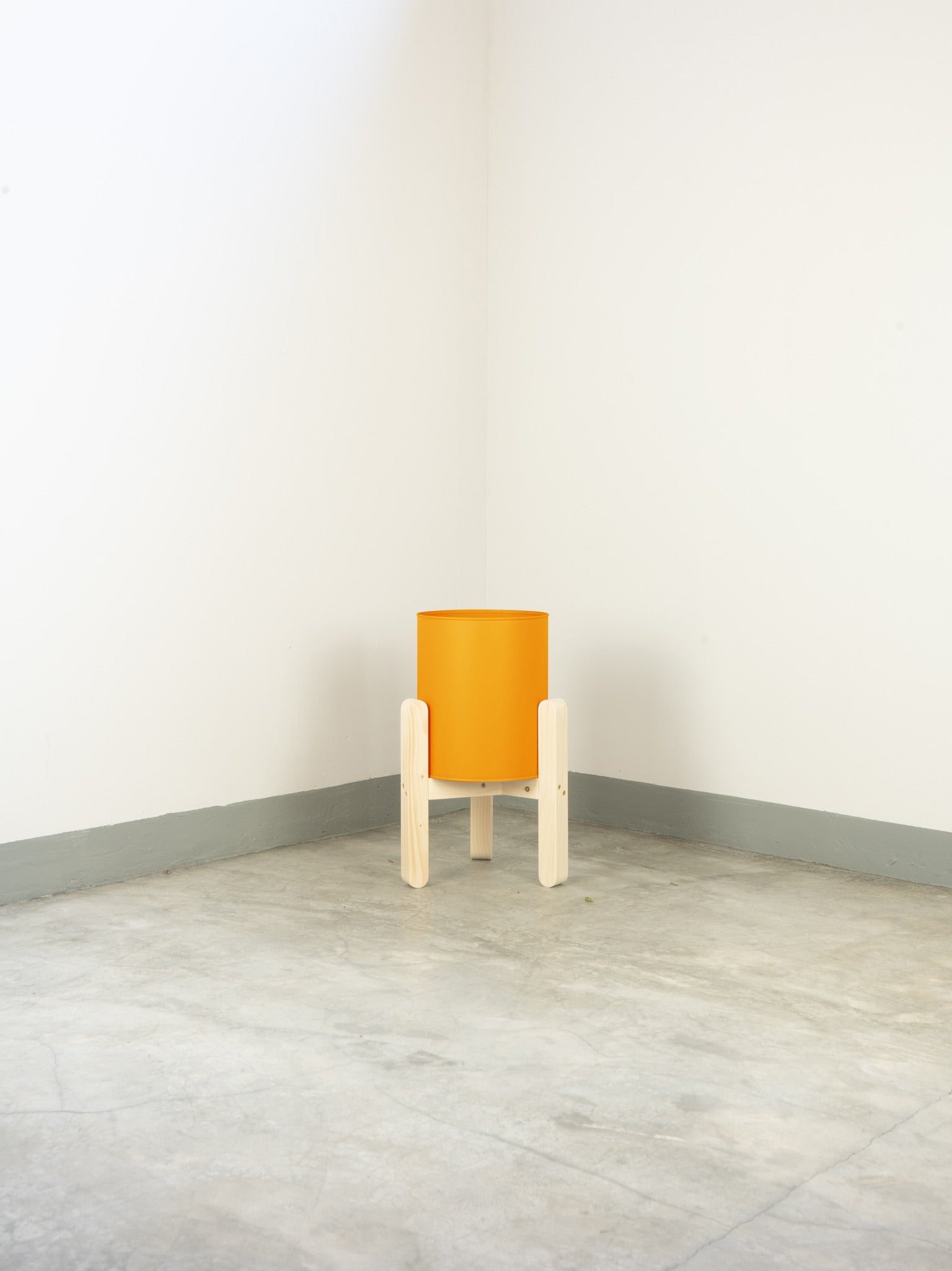 tamano=xs&color=amarillo-yema&acabado-de-madera=natural|d58a2d31006c13fbacad88045e9c48ad